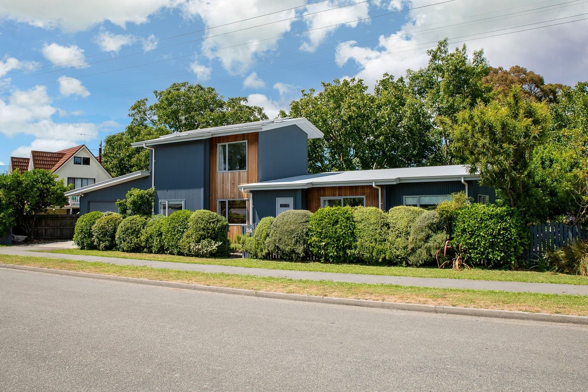 84 Dillons Point Road, Islington, Blenheim - Carousel 1