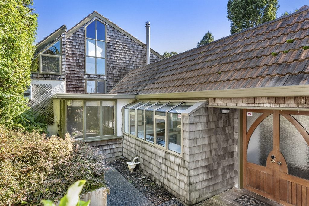57 Penzance Road, Mairangi Bay, Auckland - Carousel 2
