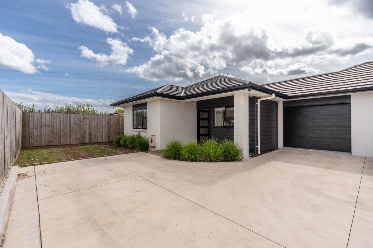 142A Rifle Range Road, Dinsdale, Hamilton - Carousel 1