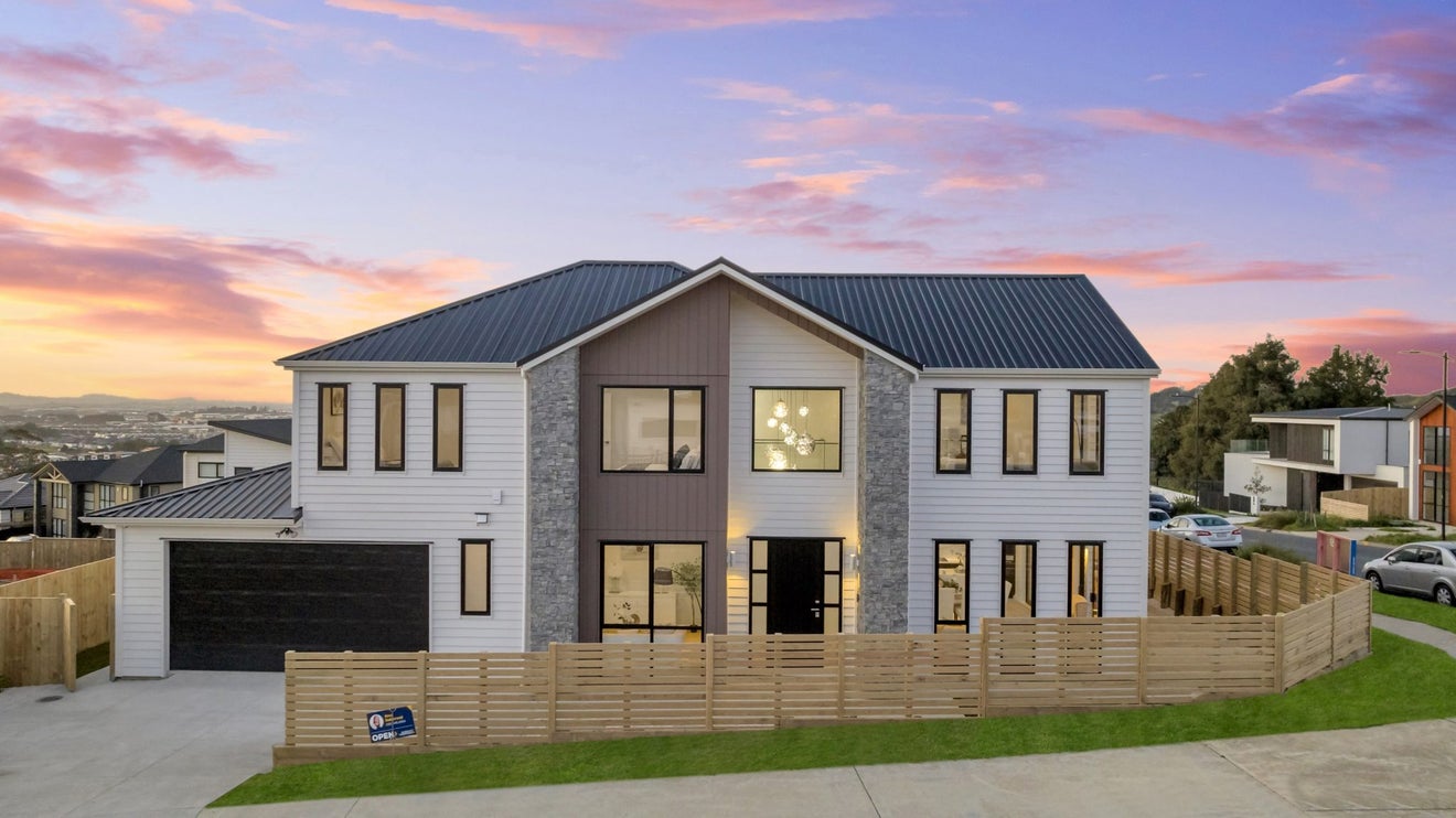 341 Flat Bush School Road, Flat Bush, Auckland - Carousel 1