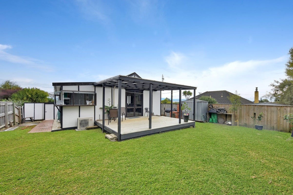2/6 Kowhai Avenue, Annesbrook, Nelson - Carousel 2