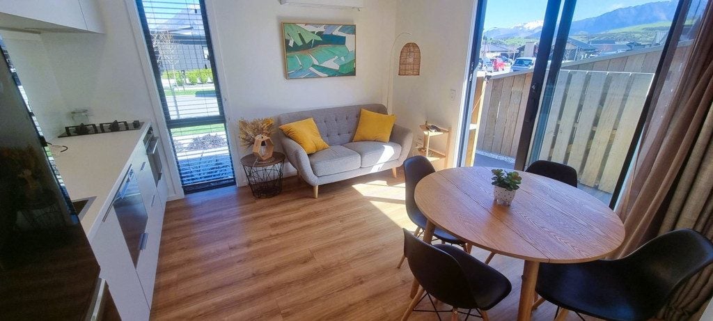 26 Coopworth Road, Jacks Point, Queenstown - Carousel 1