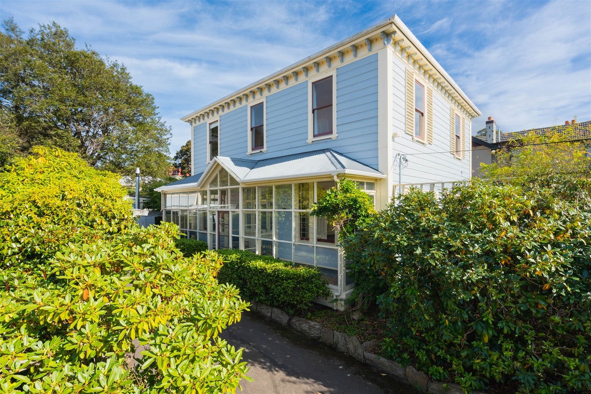 32 Pacific Street, Roslyn, Dunedin - Carousel 1