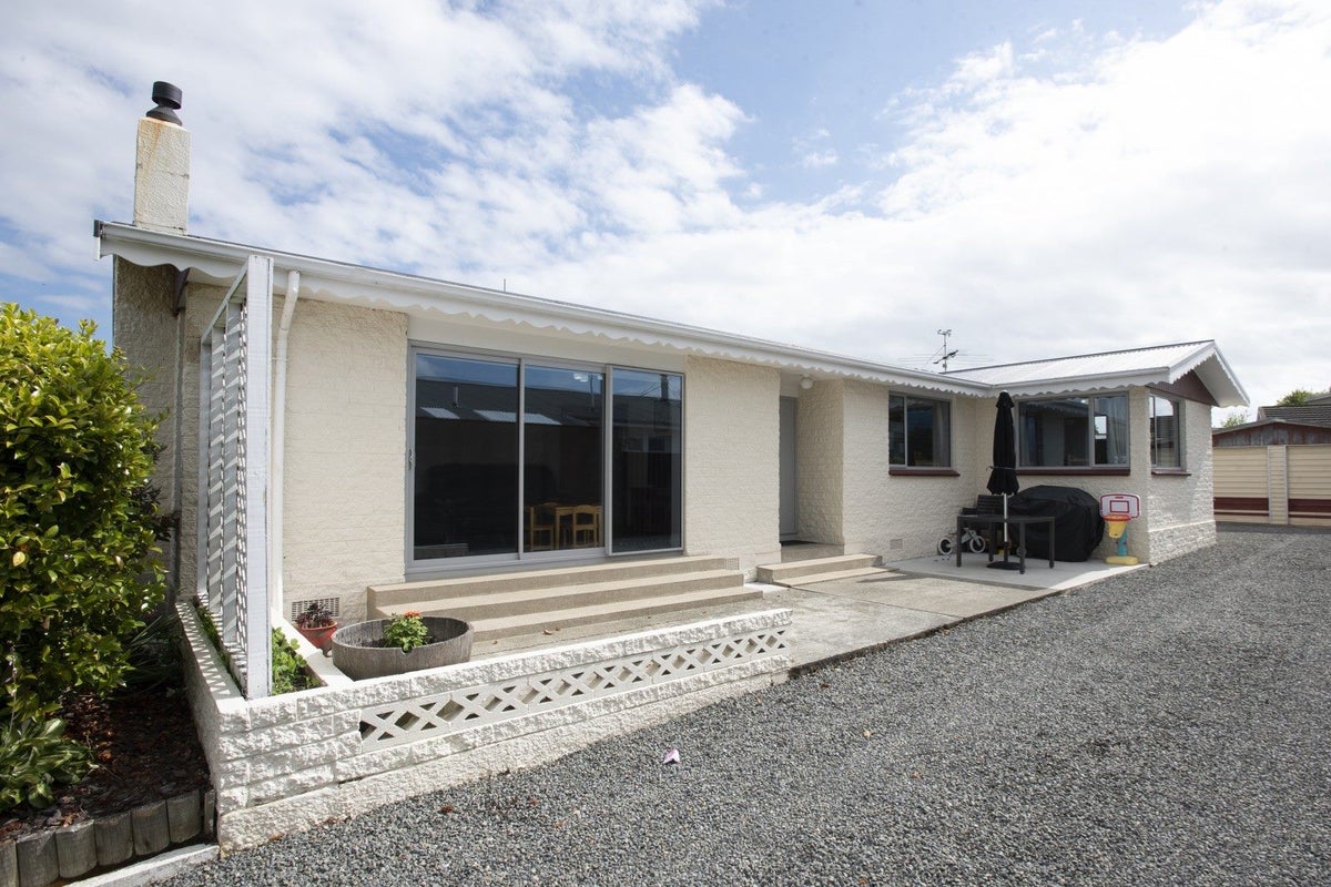 80 O'Byrne Street, Waikiwi, Invercargill - Carousel 1