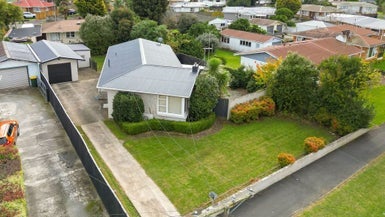 90 Mount View Road, Melville, Hamilton - Carousel 1