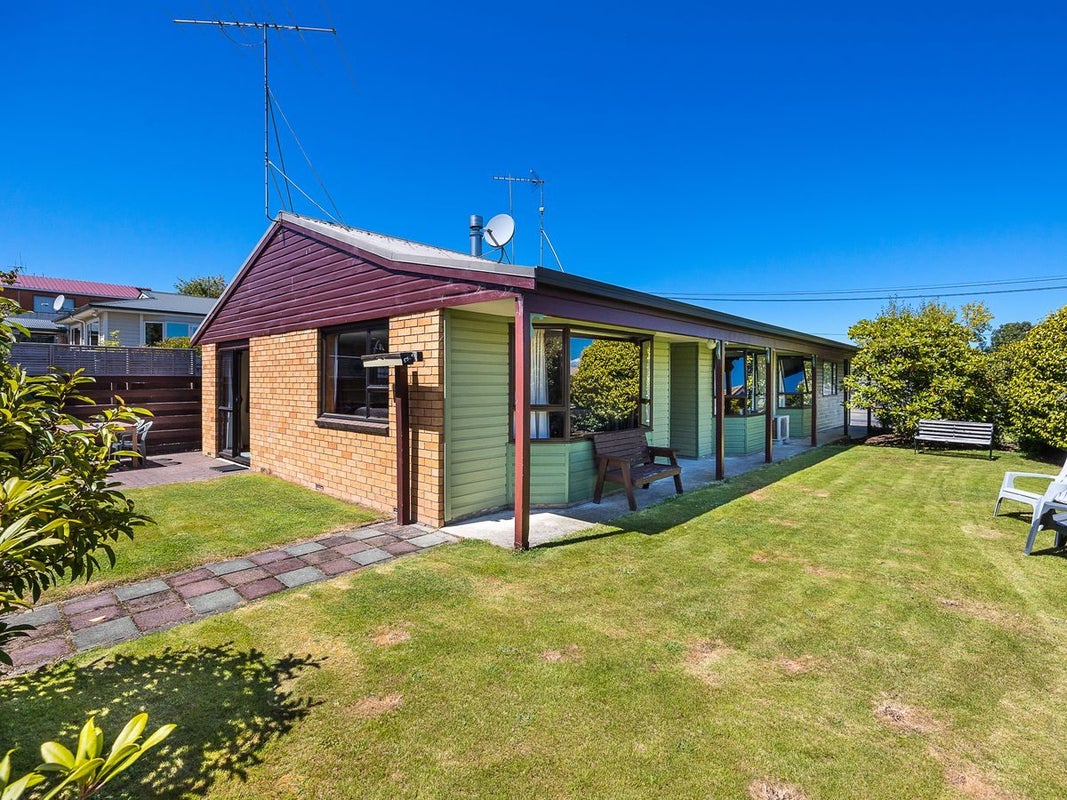 31 Mitchell Street, Abbotsford, Dunedin - Carousel 1