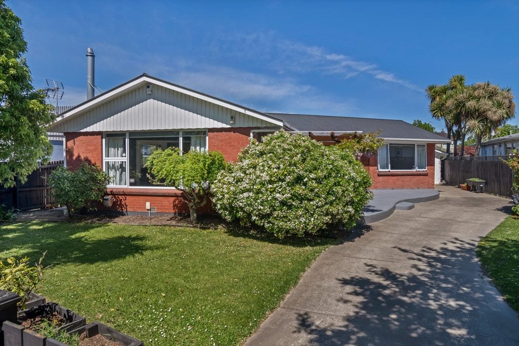 21 Kent Lodge Avenue, Avonhead, Christchurch - Carousel 1