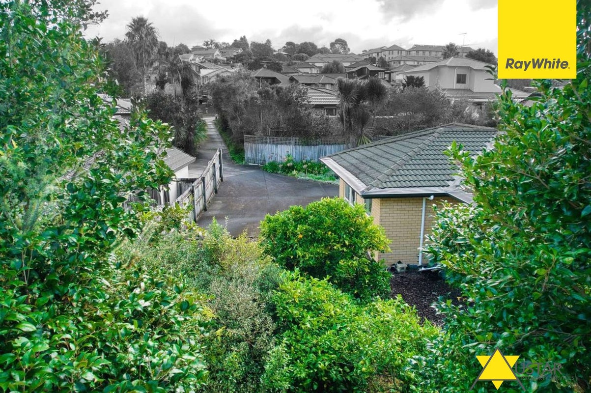 46 Milan Drive, Glen Eden, Auckland - Carousel 10