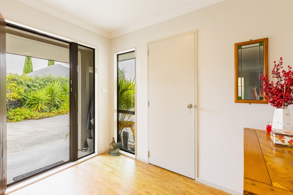 8A Chester Street, Taradale, Napier - Carousel 18