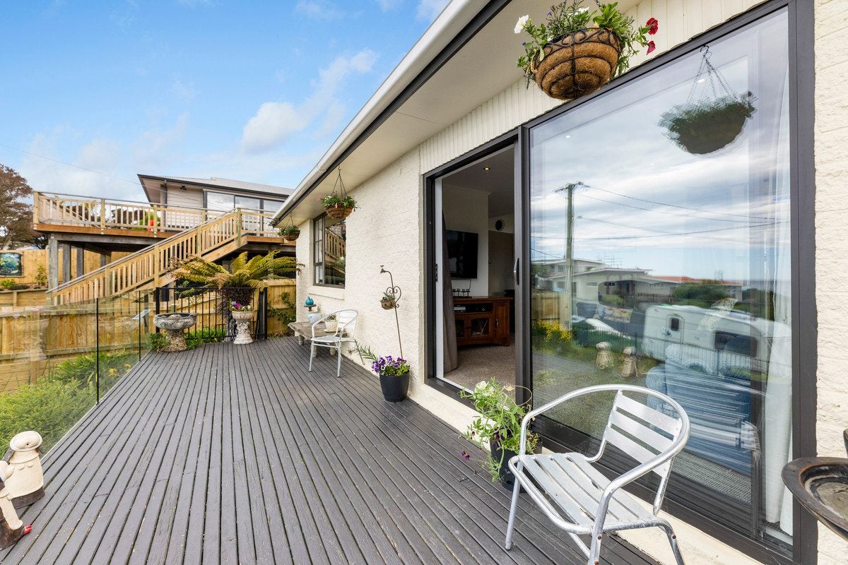5 Bennett Road, Ocean View, Dunedin - Carousel 2
