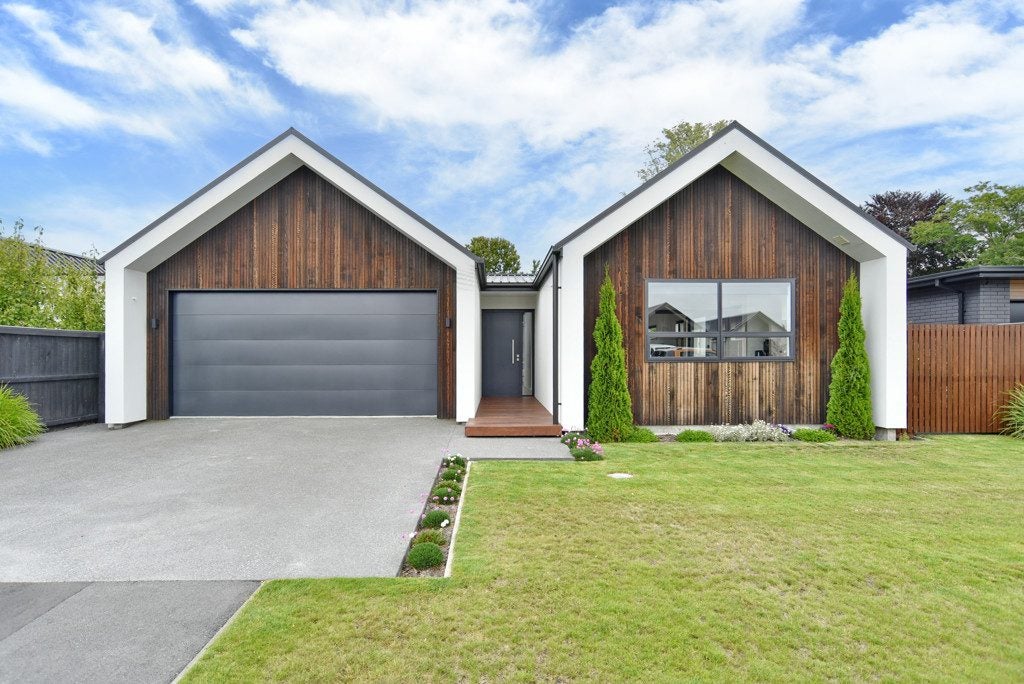 9 Amberite Place, Harewood, Christchurch - Carousel 1
