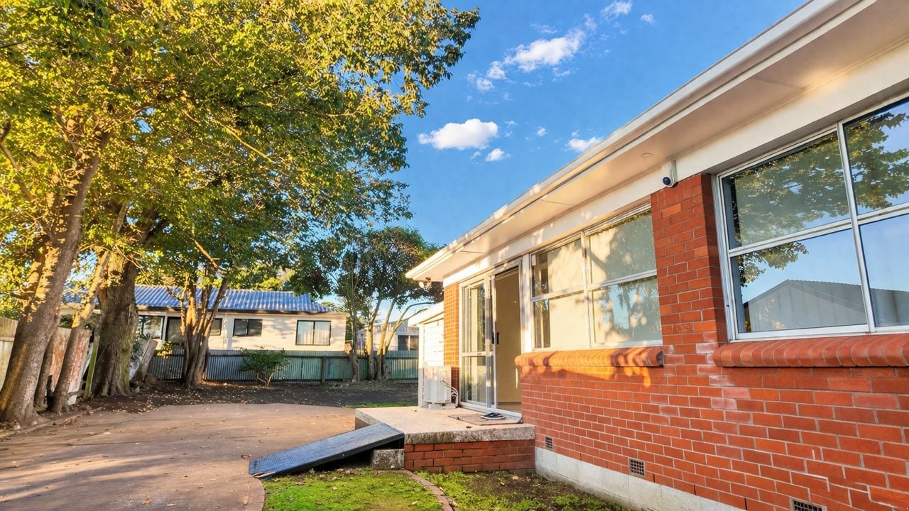 4/8 Maunu Road, Papatoetoe, Auckland - Carousel 1