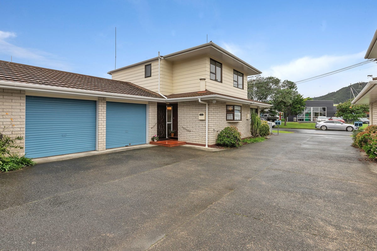 5 Apirana Avenue, Regent, Whangarei - Carousel 1