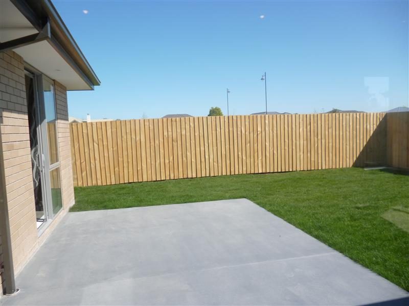 22 Malachy Grove, Aidanfield, Christchurch - Carousel 8