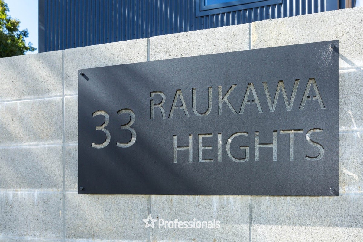 31/33 Raukawa Street, Stokes Valley, Lower Hutt - Carousel 2