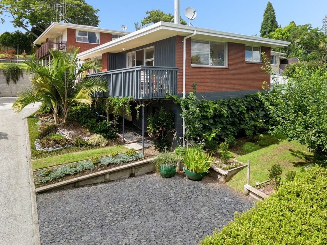 22A Wellesley Grove, Gate Pa, Tauranga - Carousel 1