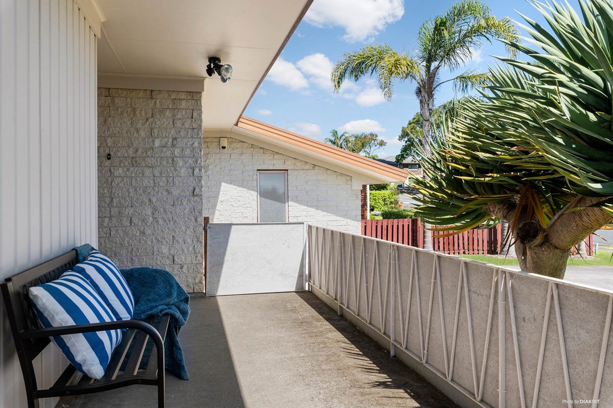 5 Cricklewood Street, Pahurehure, Papakura - Carousel 2