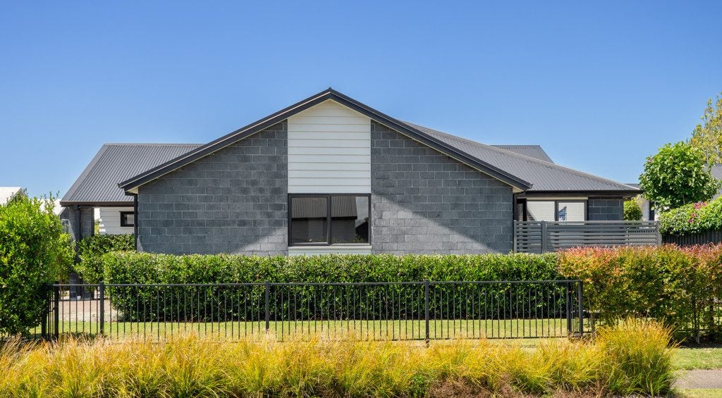 2 Sable Lane, Pyes Pa, Tauranga - Carousel 2