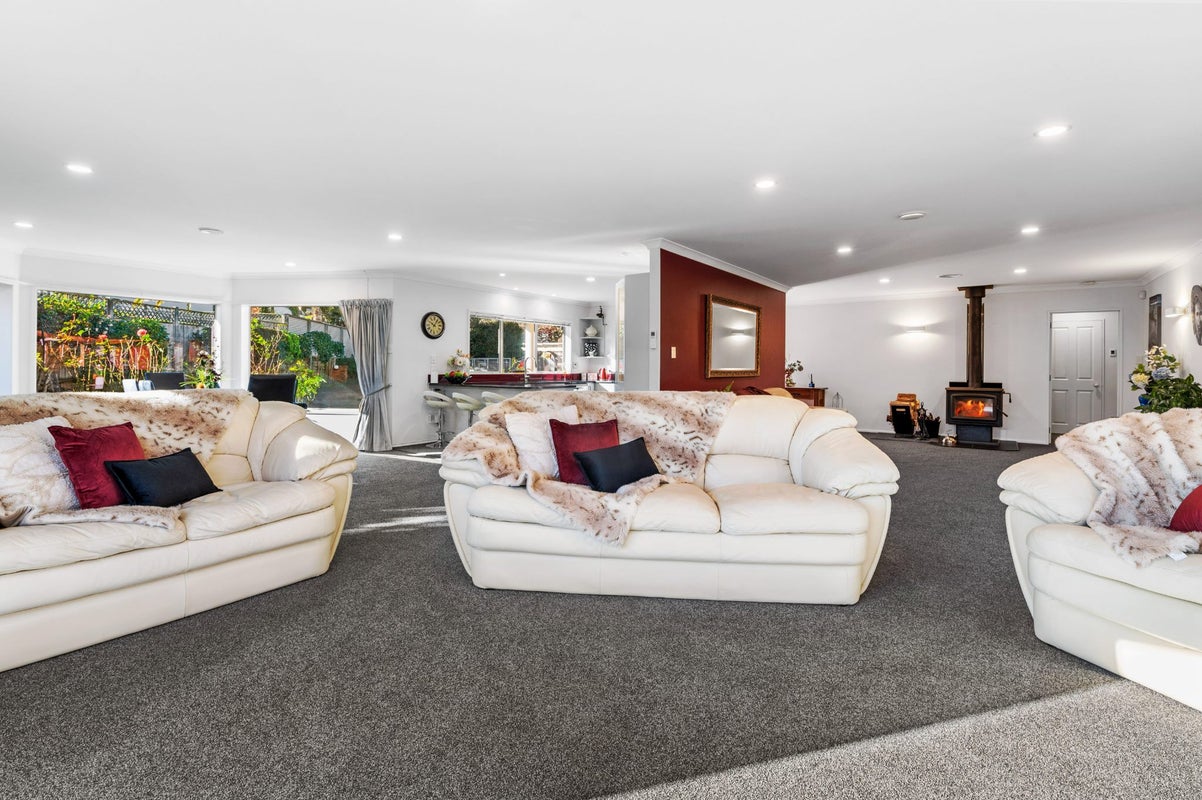 46 Blackmore Drive, Lynmore, Rotorua - Carousel 1