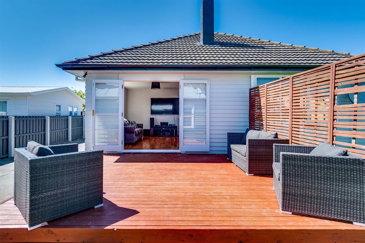 40 Seddon Crescent, Marewa, Napier - Carousel 1
