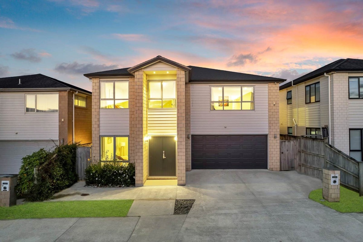10 Fong Road, Flat Bush, Auckland - Carousel 2