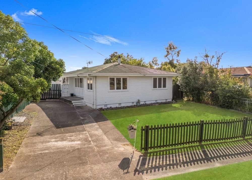 14 Bestall Street, Maraenui, Napier - Carousel 1