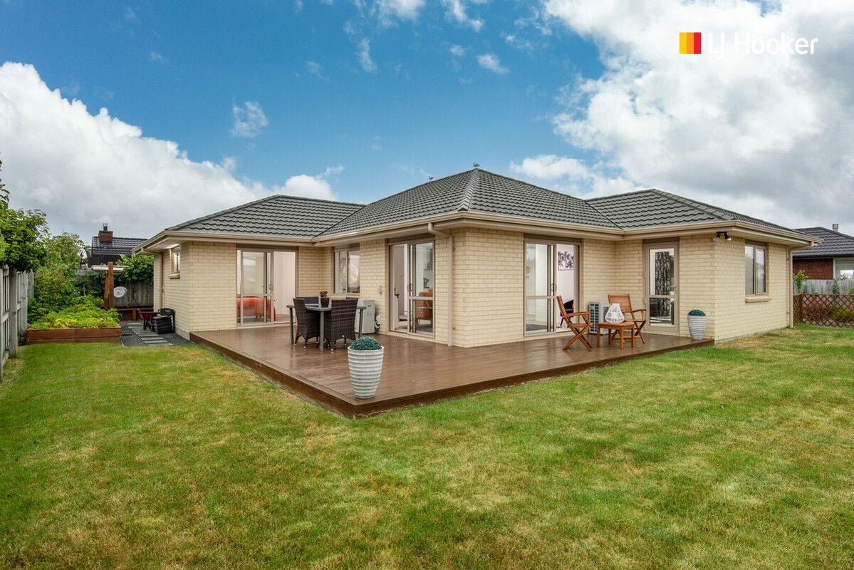 3 Hilltop Crescent, Corstorphine, Dunedin - Carousel 1