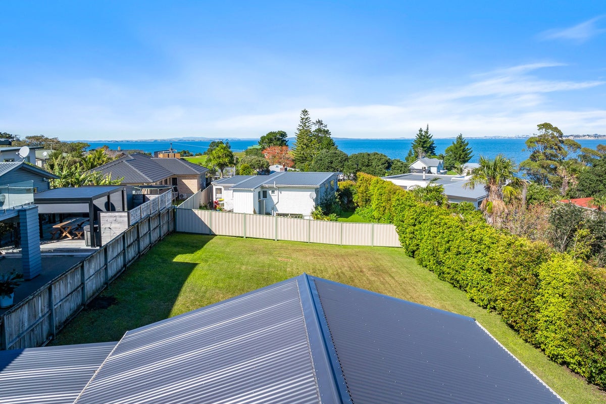 7 Tiri Road, Manly, Whangaparaoa - Carousel 2