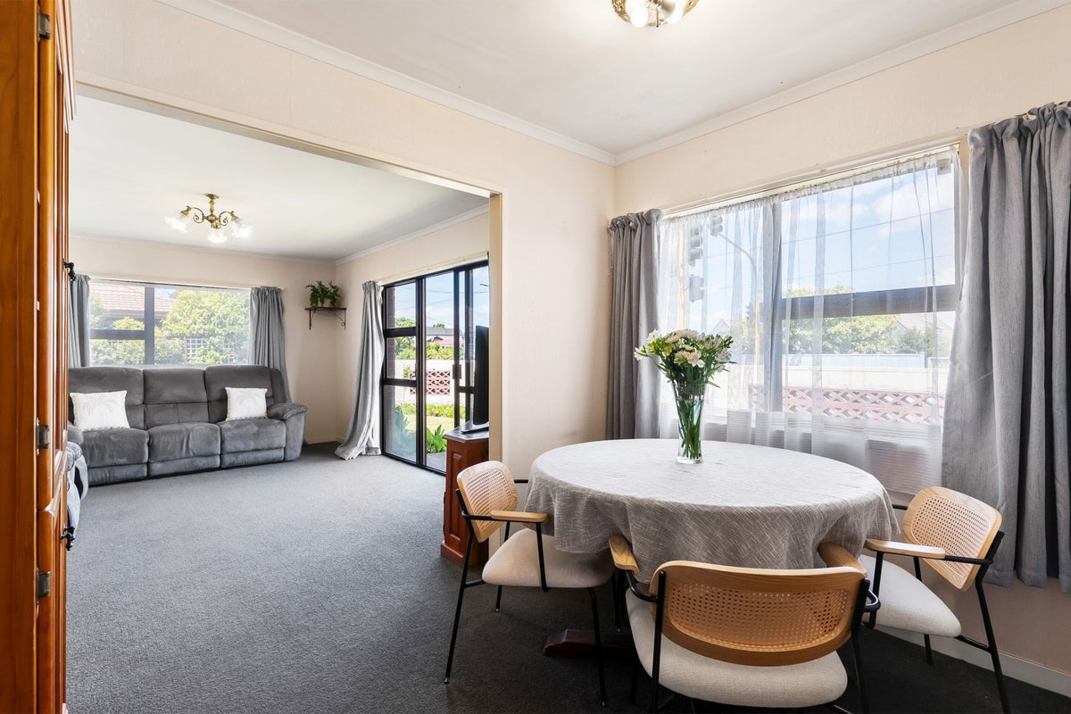 62 Donovan Street, Blockhouse Bay, Auckland - Carousel 2