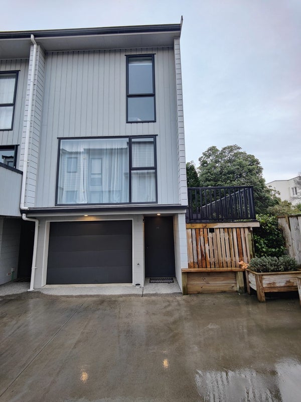 77C Herald Street, Berhampore, Wellington - Carousel 1