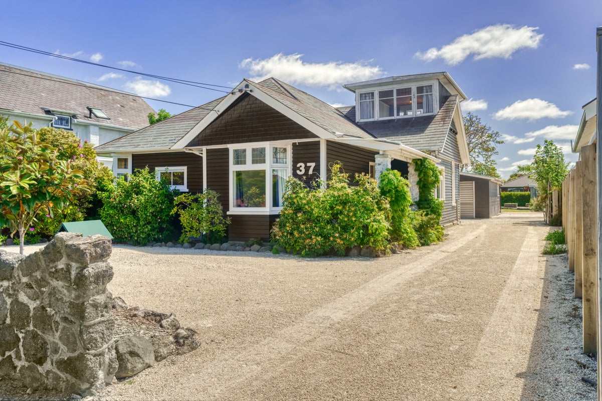 37 Aylmer Street, Somerfield, Christchurch - Carousel 1