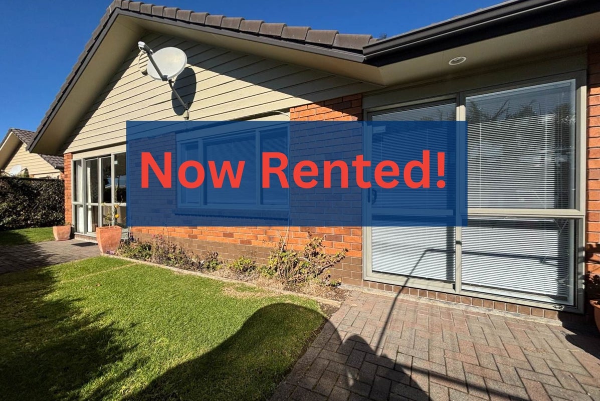 25/1 Piriti Drive, Te Atatu Peninsula, Auckland - Carousel 1