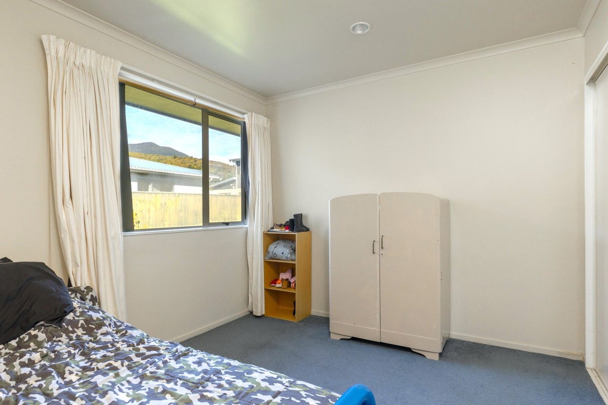 257A Waikawa Road, Waikawa, Picton - Carousel 25