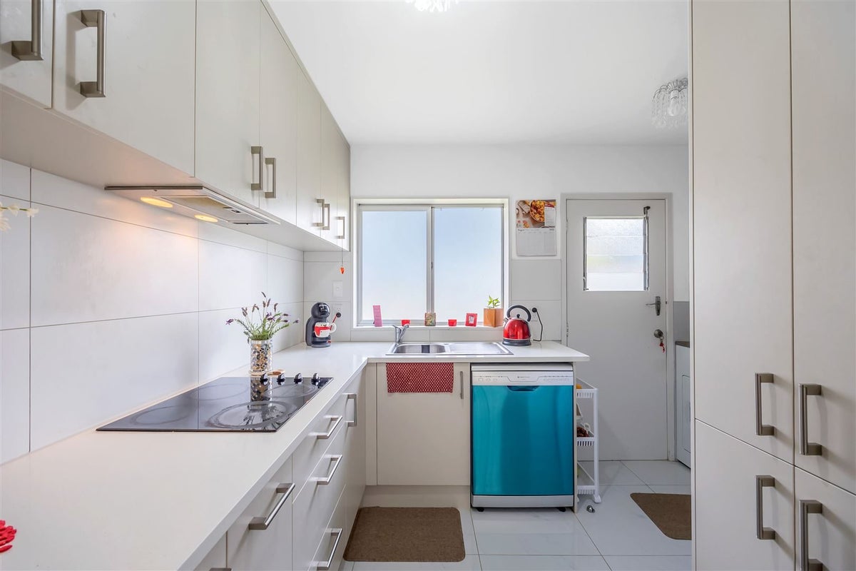 5/98 Birkdale Road, Birkdale, Auckland - Carousel 18