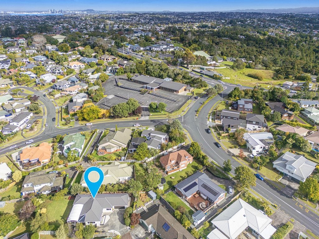 13 Sandpiper Grove, Unsworth Heights, Auckland - Carousel 19