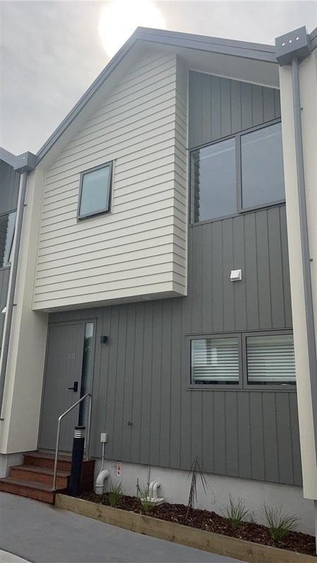 2/12 Stackhouse Avenue, Bishopdale, Christchurch - Carousel 2