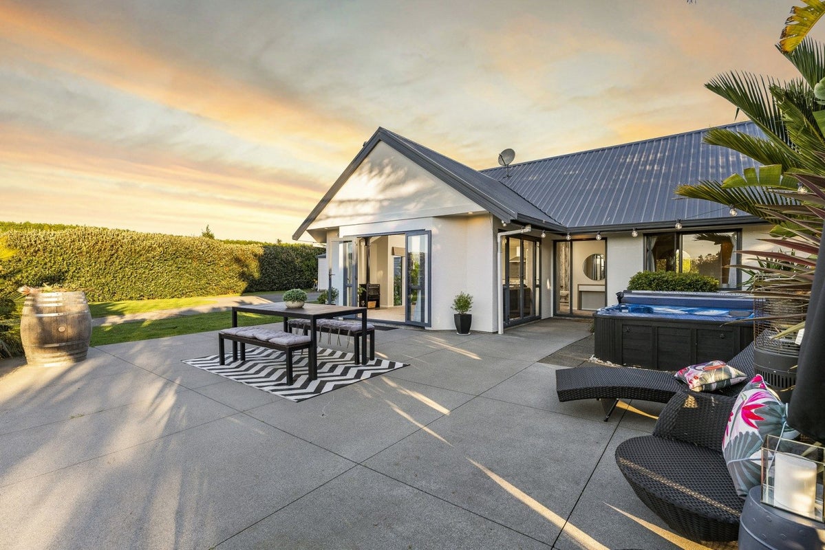 233 Ross Road, Whakamarama, Tauranga - Carousel 1
