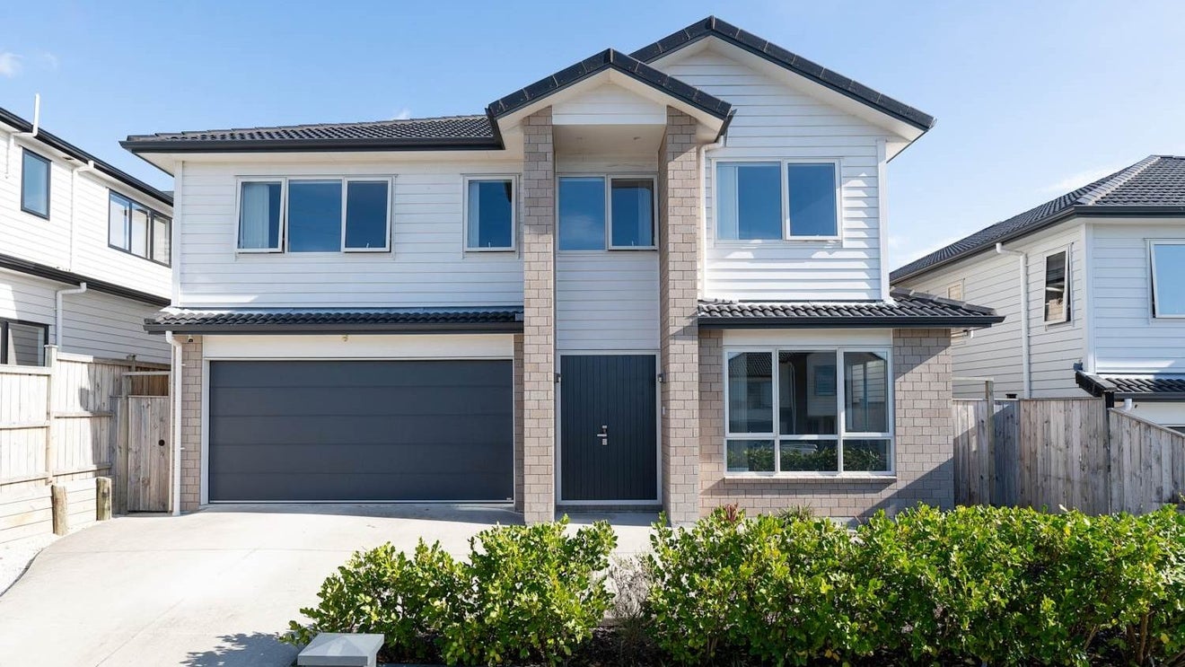 29 Cooladawson Drive, Flat Bush, Auckland - Carousel 1