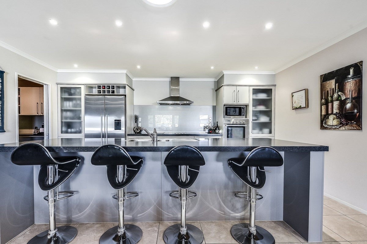 43 Darjon Drive, Huntington, Hamilton - Carousel 2
