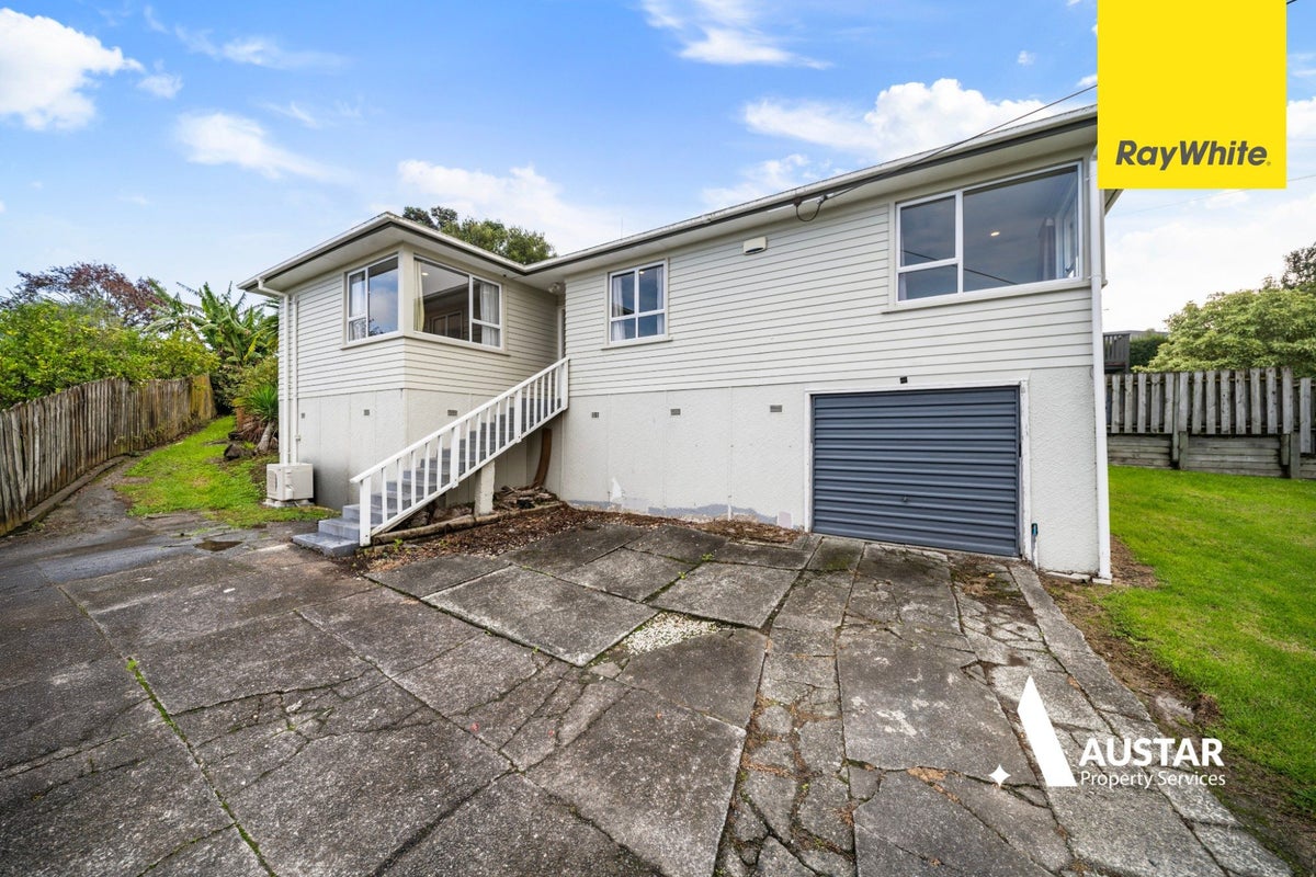 44A Glengarry Road, Glen Eden, Auckland - Carousel 1