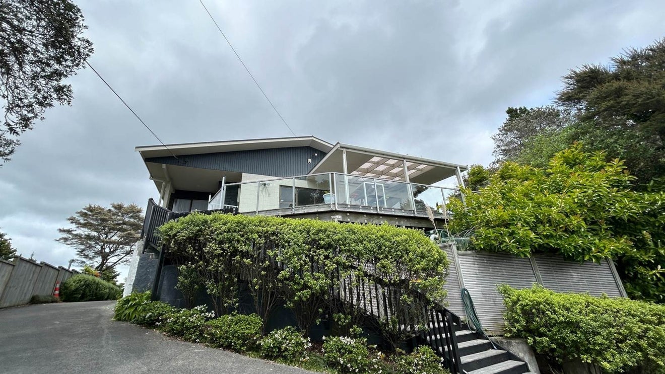 501 Whangaparaoa Road, Stanmore Bay, Whangaparaoa - Carousel 1