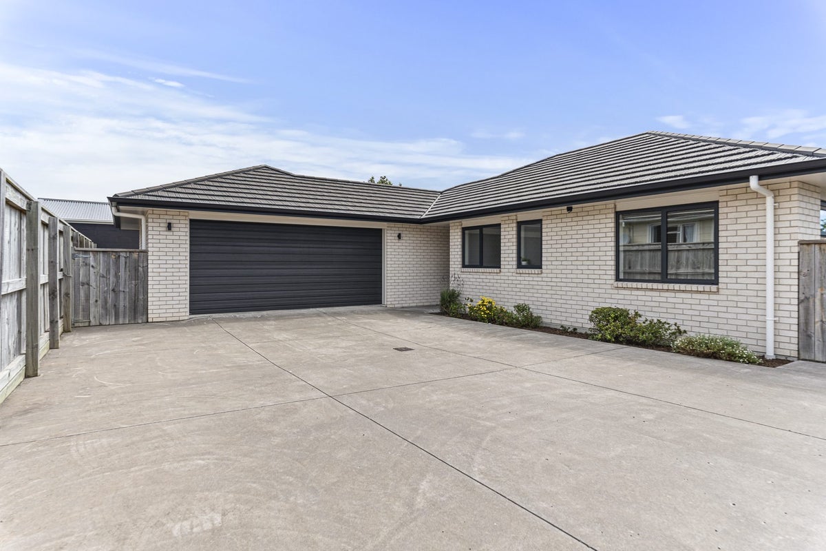 25B Karaka Street, Merrilands, New Plymouth - Carousel 18