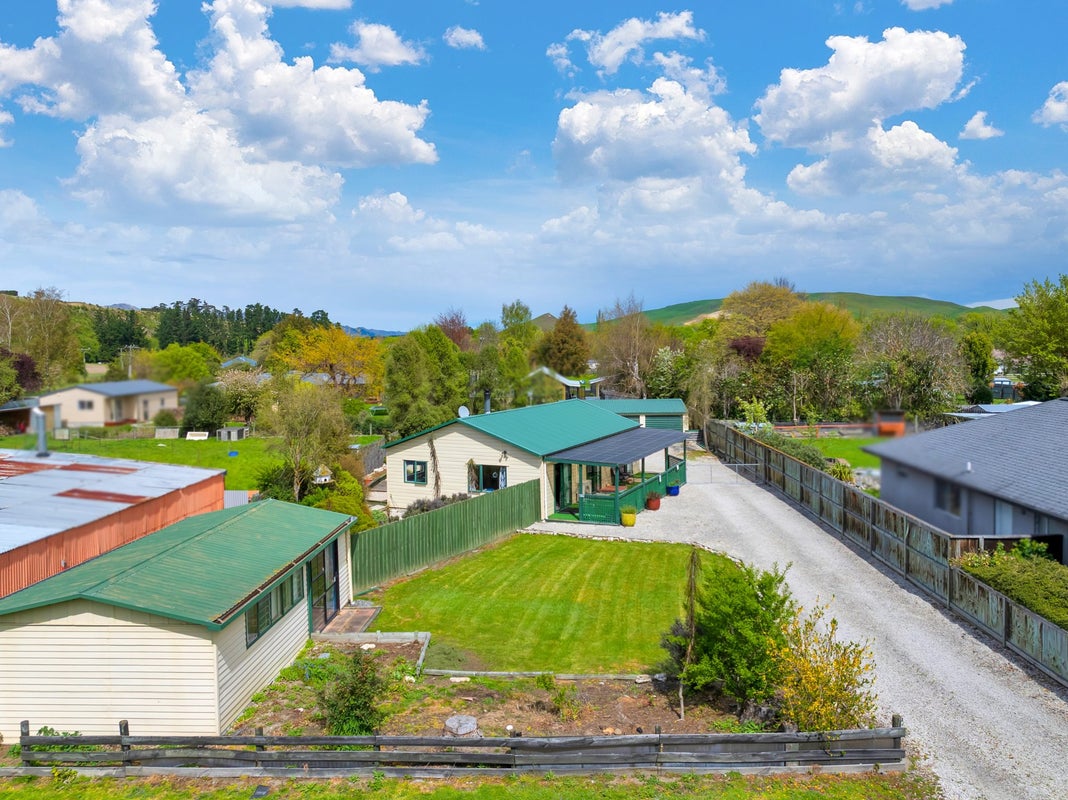 48 Lyndon Street, Waiau, Waiau - Carousel 2