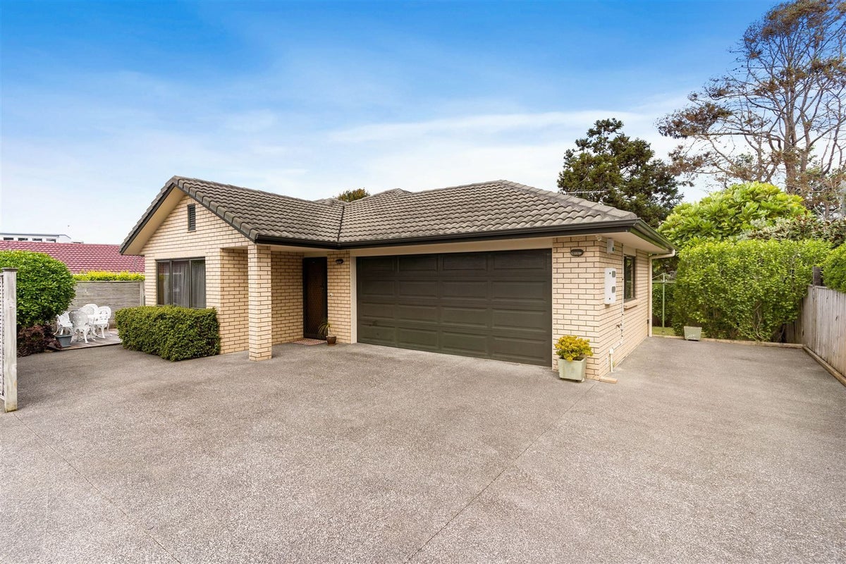 34B Nile Road, Milford, Auckland - Carousel 1