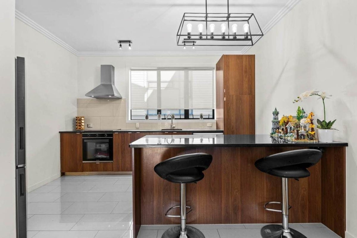 86 Norwood Drive, Flat Bush, Auckland - Carousel 1