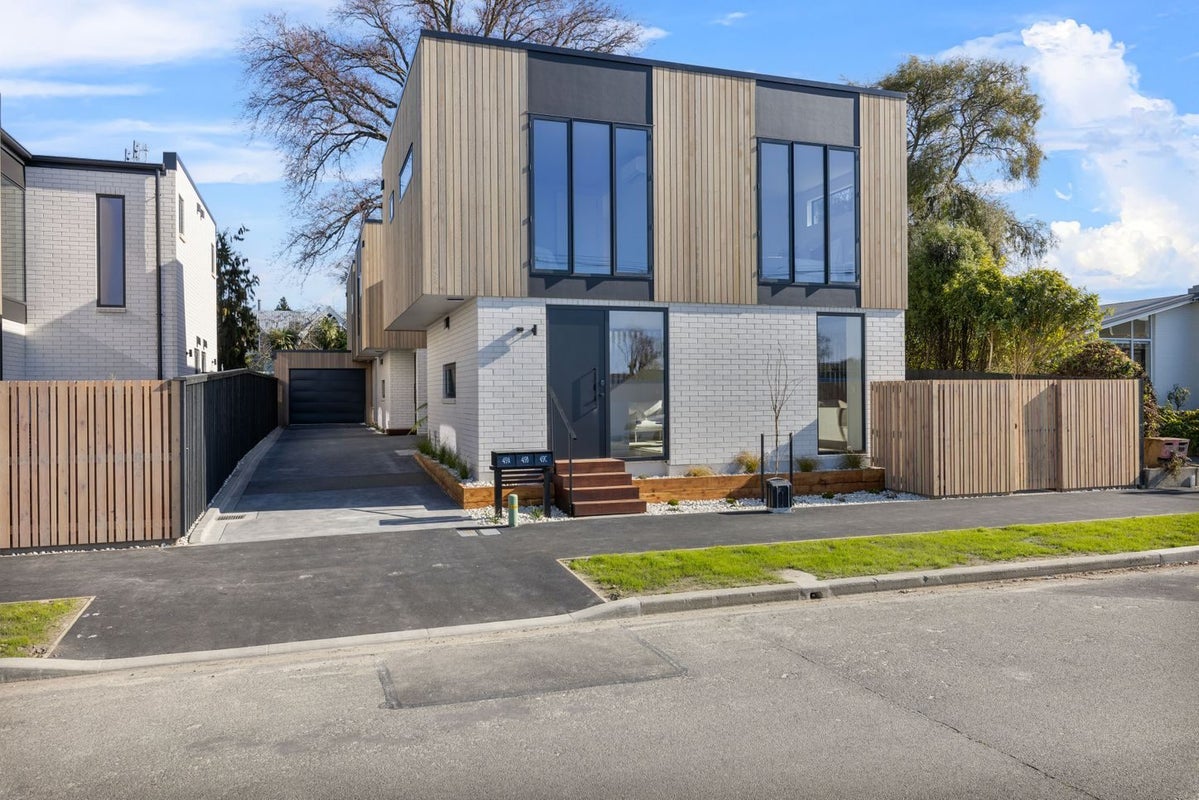 49A Browns Road, St Albans, Christchurch - Carousel 1