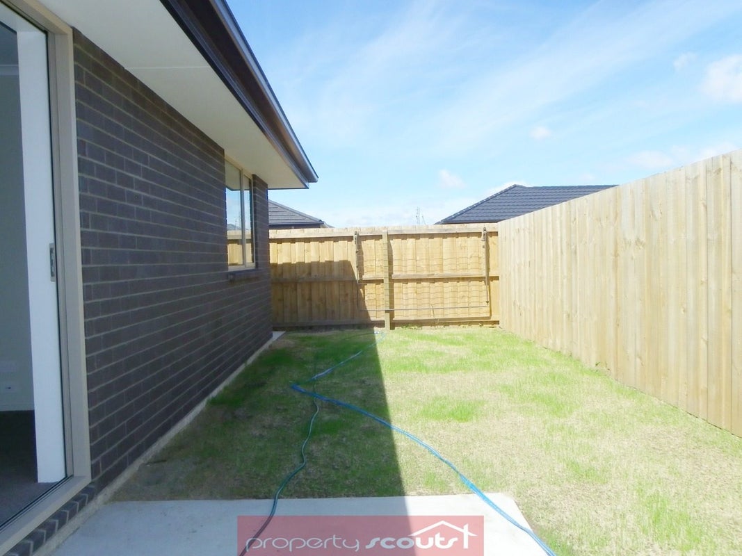 10 Saddlers Lane, Yaldhurst, Christchurch - Carousel 11