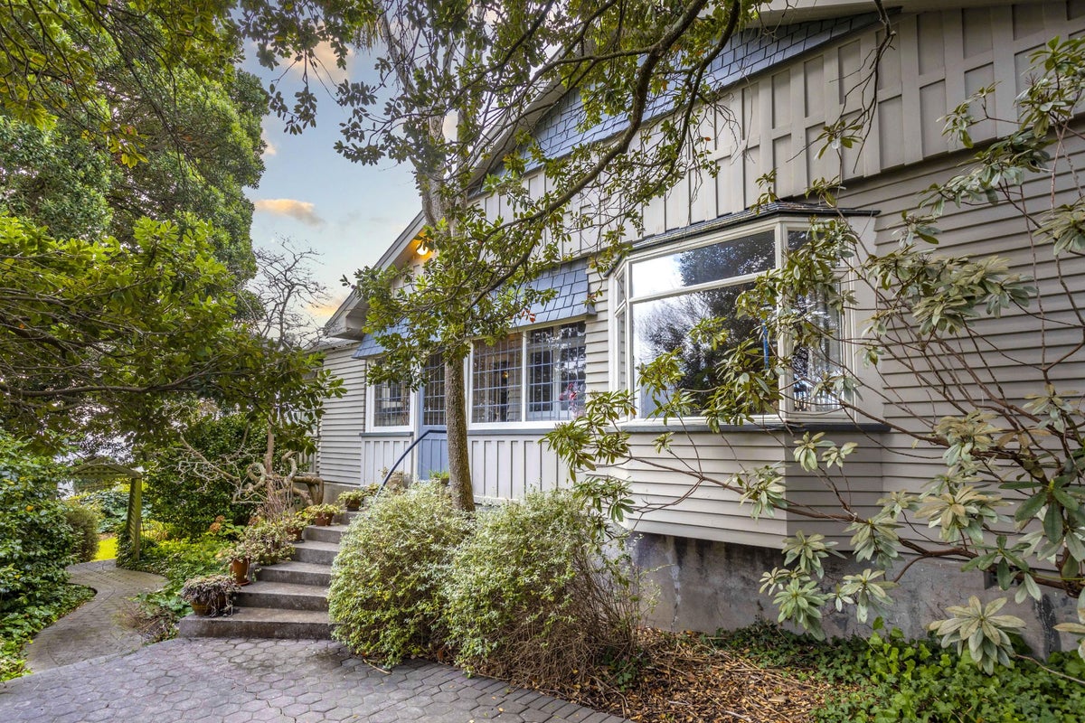 119 Hackthorne Road, Cashmere, Christchurch - Carousel 2