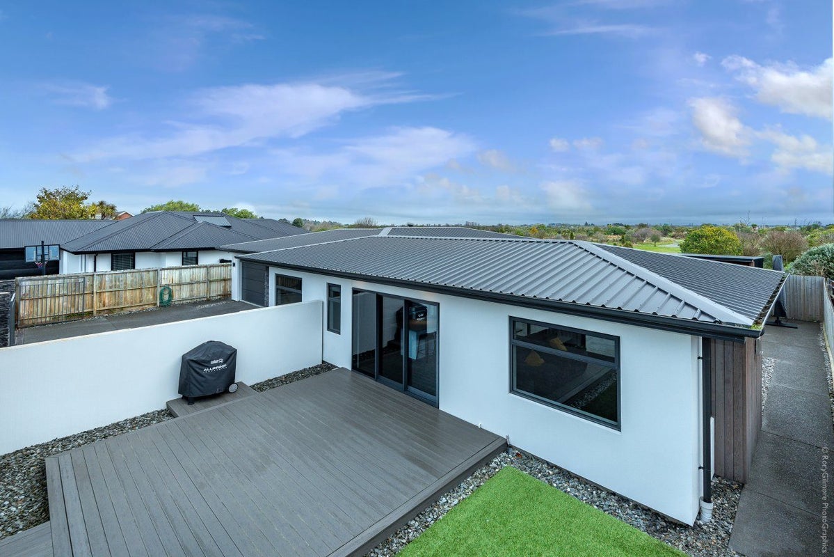 14 Blue Gum Place, New Brighton, Christchurch - Carousel 33