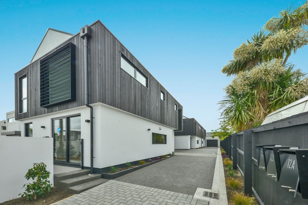 12B Exeter Street, Merivale, Christchurch - Carousel 1